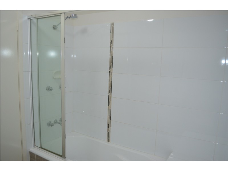 80 GROTH RD, Boondall QLD 4034