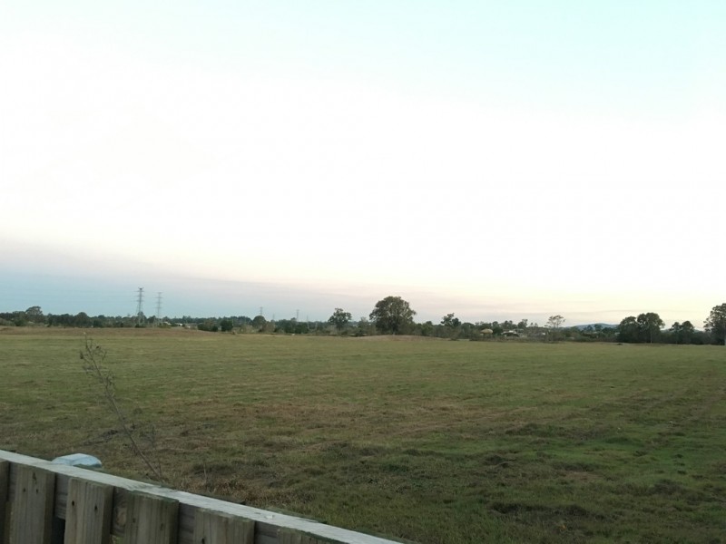 54 Grahams Road, Strathpine QLD 4500