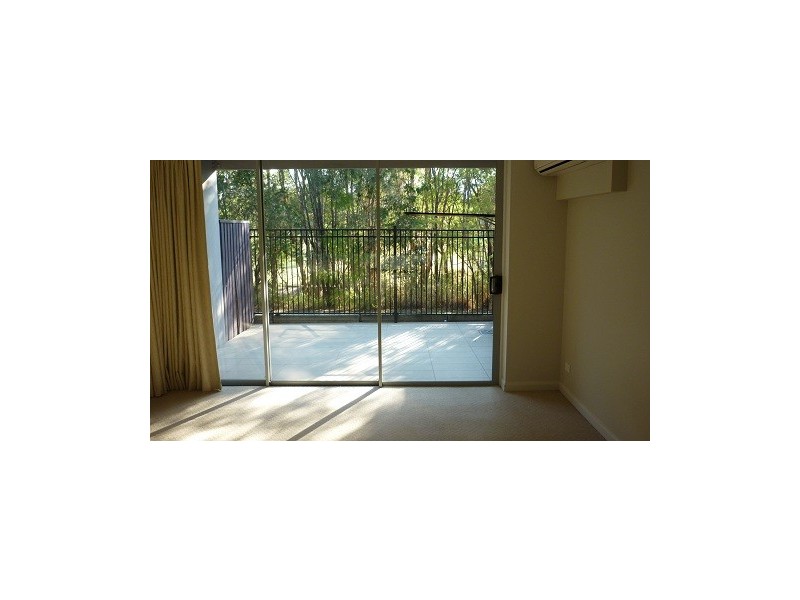 10/123 123 Barrack Road, Cannon Hill QLD 4170