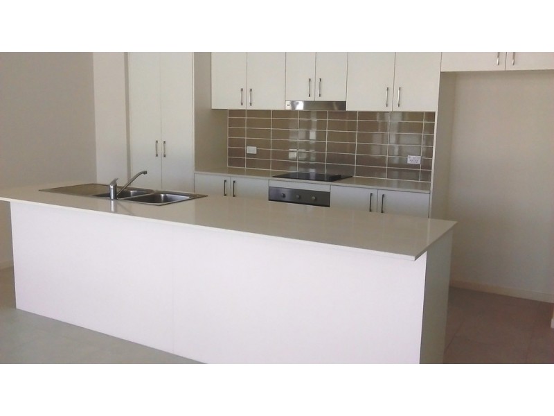 3 McLennan Court, North Lakes QLD 4509