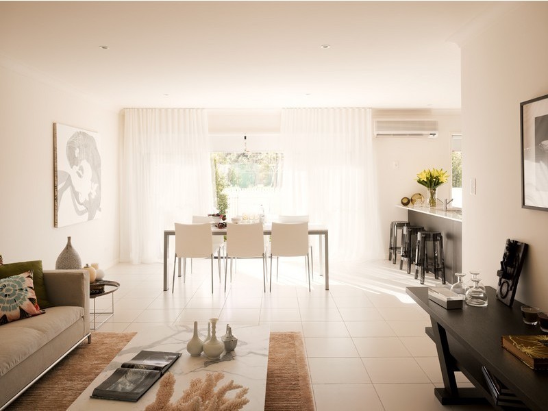 64/2 Inland Drive, Tugun QLD 4224