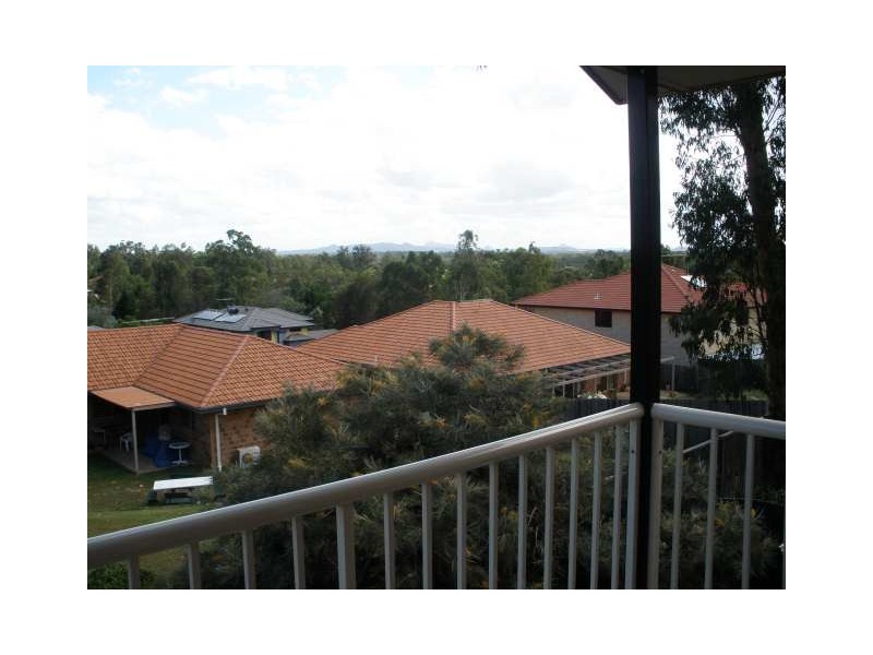 210 Government Road, Forest Lake QLD 4078