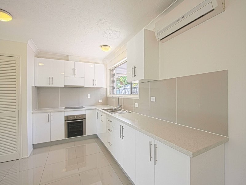 2 SHERRINGTON STREET, Sunnybank QLD 4109