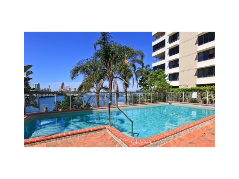 205 / 2 Barney Street, Southport QLD 4215