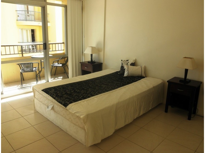 404 / 2 Barney Street, Southport QLD 4215