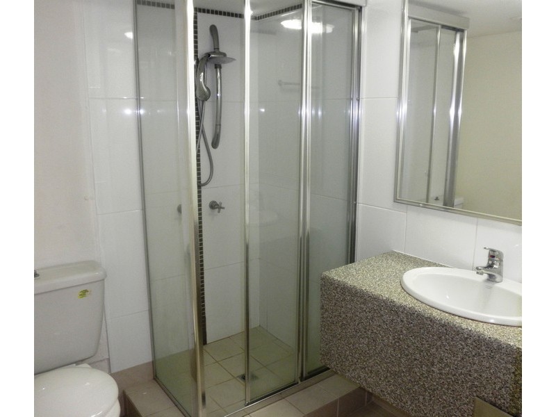 404 / 2 Barney Street, Southport QLD 4215