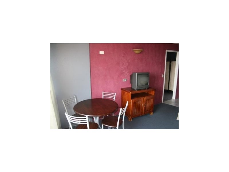 409 / 2 Barney Street, Southport QLD 4215