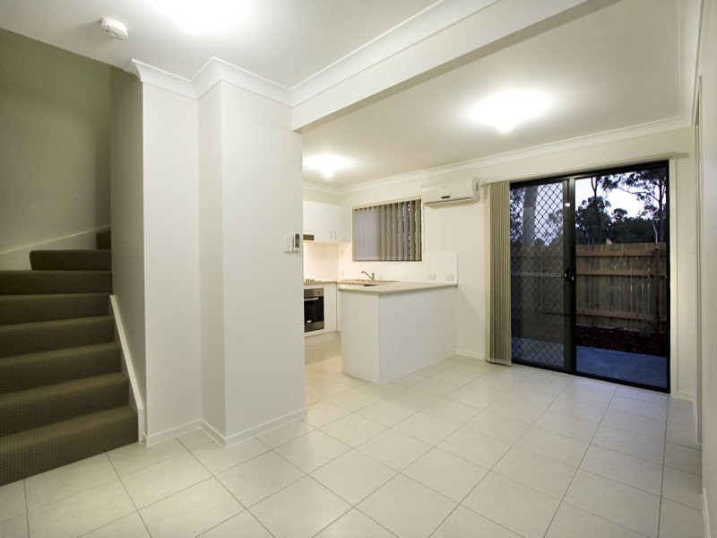 19/2 Sienna Street, Forest Lake QLD 4078