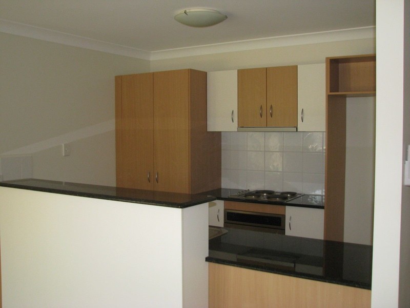 5/ 12 Geraldton Drive, Varsity Lakes QLD 4227