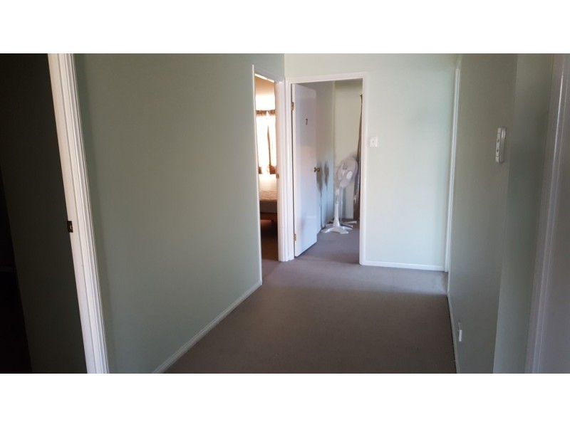 10/10 Alcheringa Pl, Robertson QLD 4109