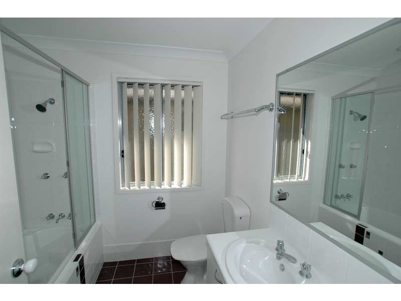 6 – 32 University Drive, Meadowbrook QLD 4131