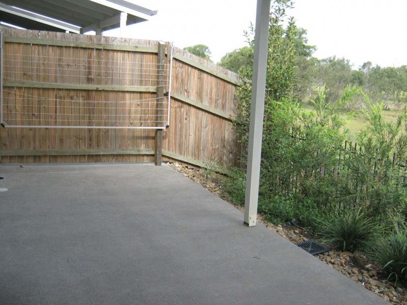 25/1 Santa Ana Lane, Griffin QLD 4503