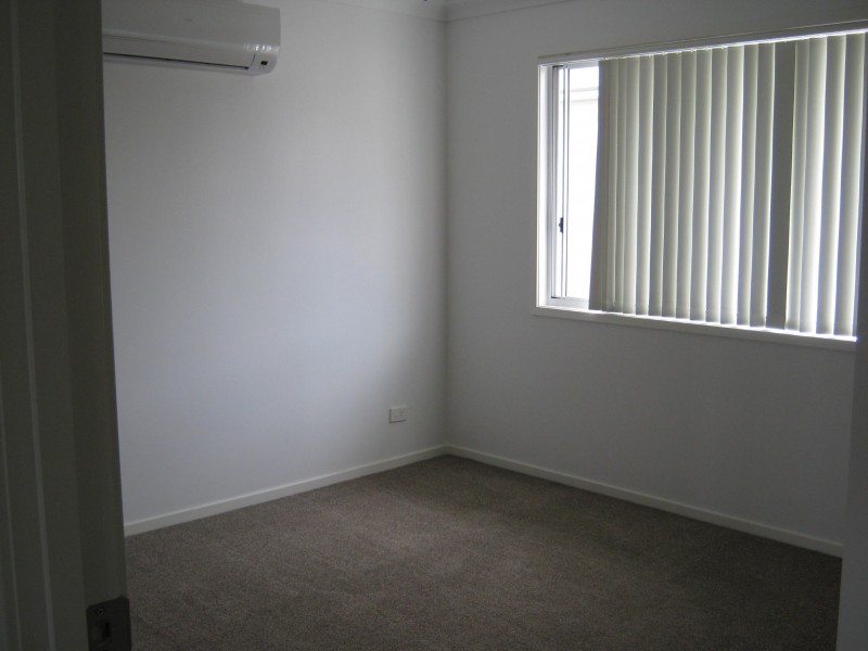 25/1 Santa Ana Lane, Griffin QLD 4503