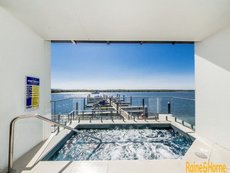 6208/ 6 MARINA PROMENADE, Paradise Point QLD 4216
