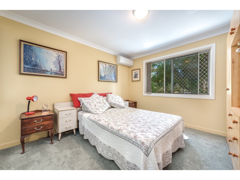 4 Apollo 100 Cotlew St East, Southport QLD 4215