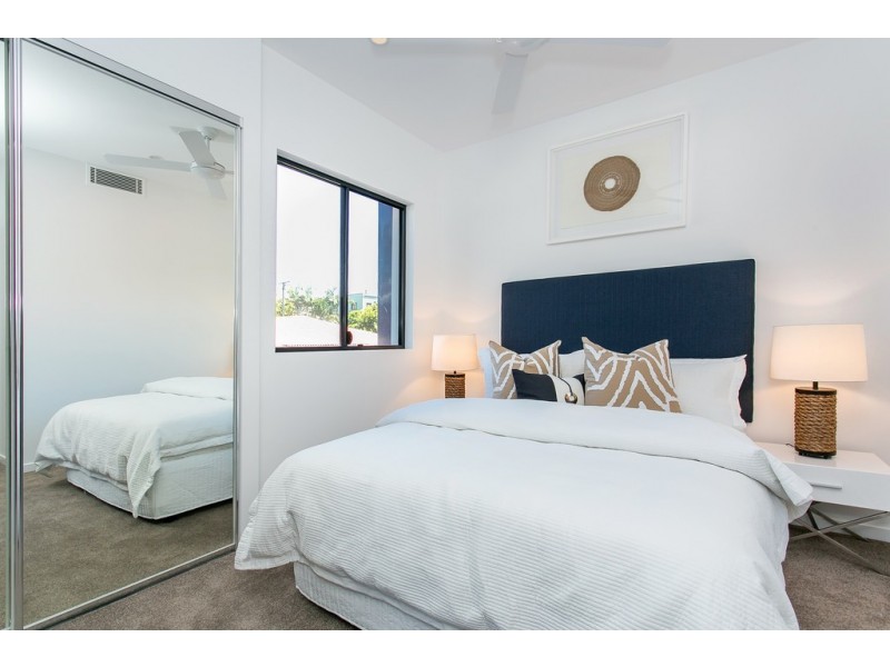 11 Andrews, Southport QLD 4215