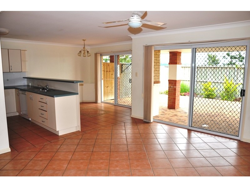 4/580 Seventeen Mile Rocks Rd, Sinnamon Park QLD 4073