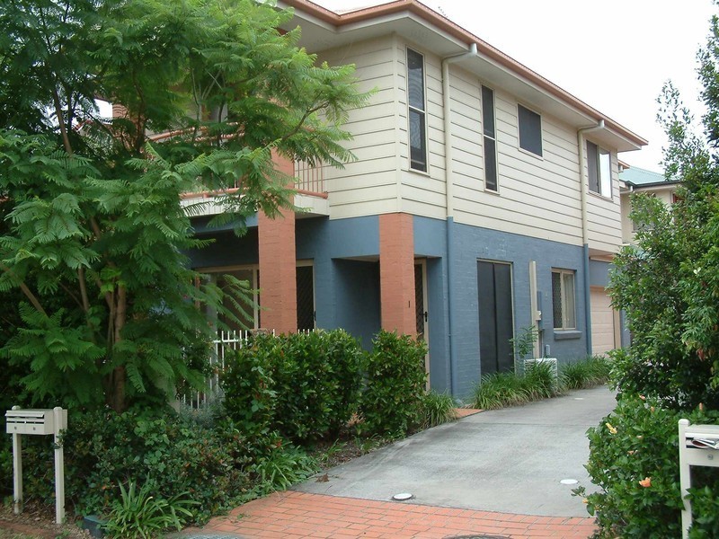 1/41 Bilyana Street, Balmoral QLD 4171