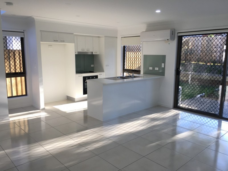 54 Grahams Road, Strathpine QLD 4500