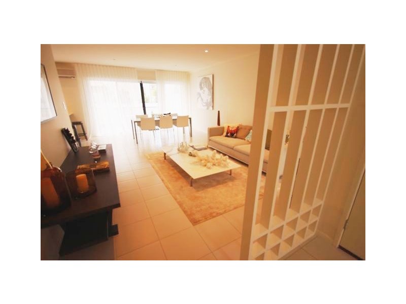 62/2 Inland Drive, Tugun QLD 4224