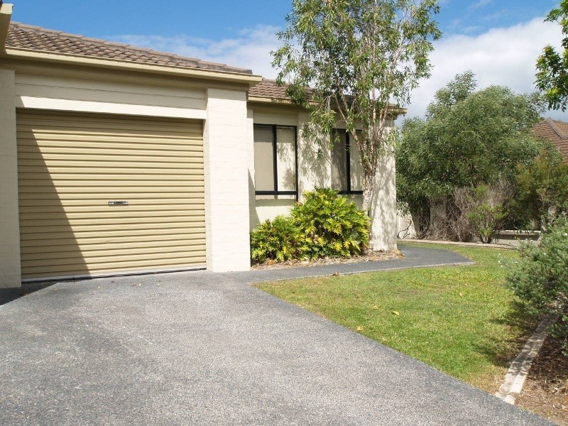 590 Pine Ridge Road, Coombabah QLD 4216