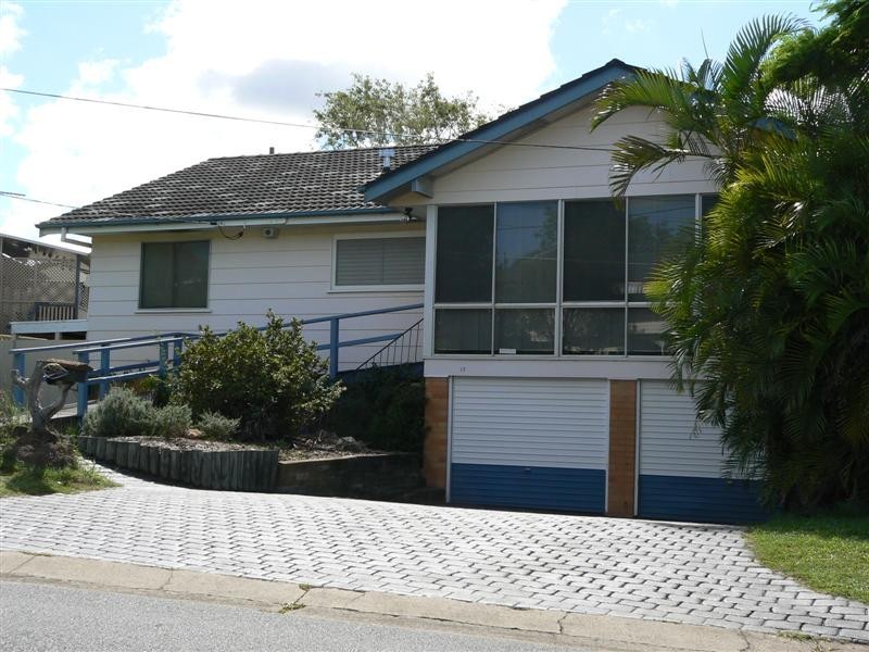 15 Midholm Street, Sunnybank Hills QLD 4109