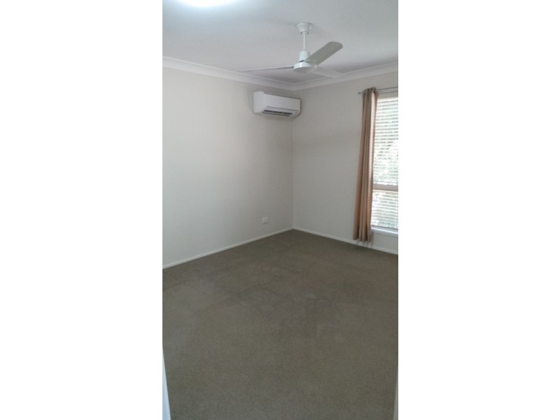 11 757 ASHMORE ROAD, Molendinar QLD 4214