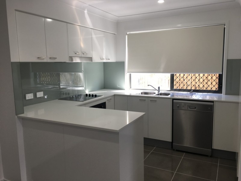 54 Grahams Road, Strathpine QLD 4500