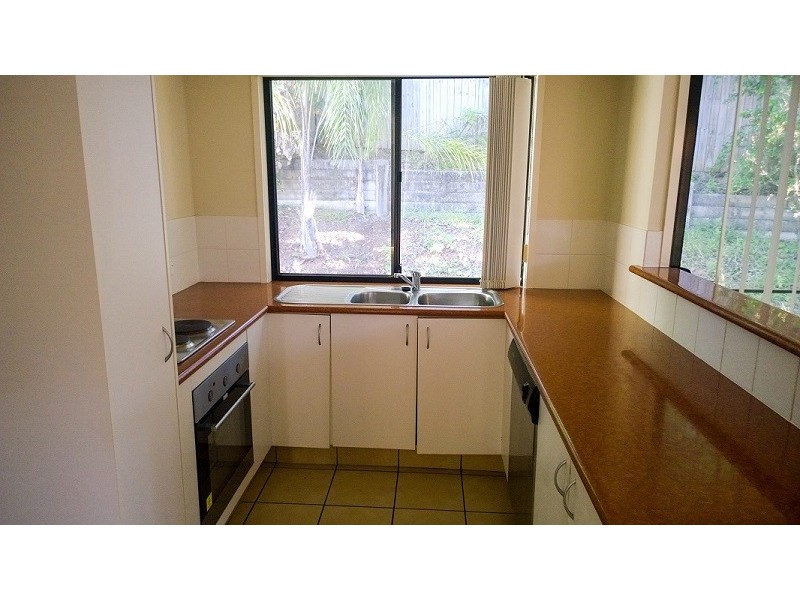 590 Pine Ridge Road, Coombabah QLD 4216