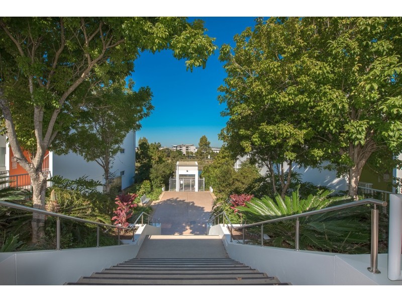 84/98 University Drive, Varsity Lakes QLD 4227