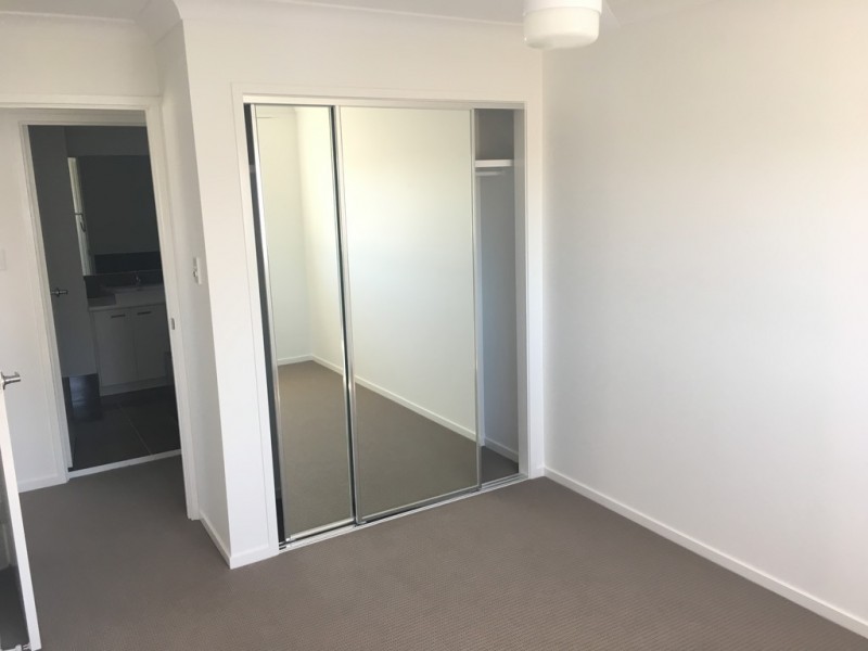 54 Grahams Road, Strathpine QLD 4500