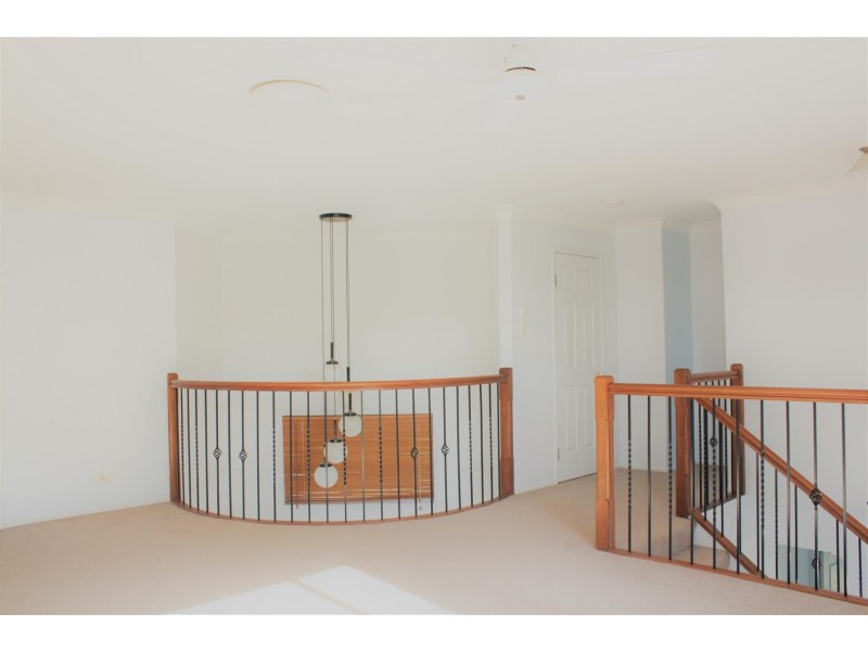 11 Kennet Place, Carina QLD 4152