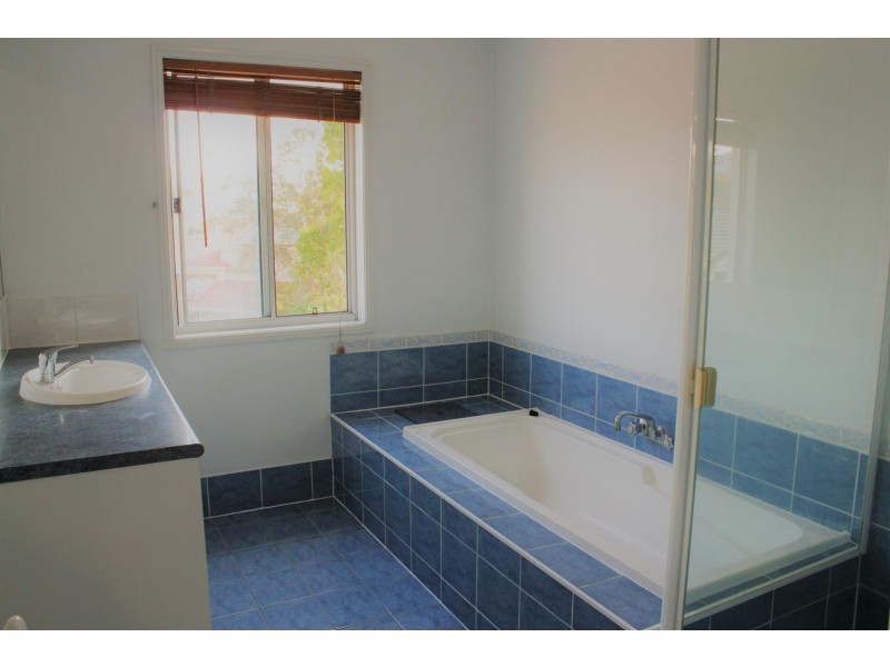 11 Kennet Place, Carina QLD 4152