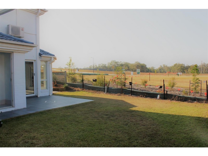 11 Kennet Place, Carina QLD 4152