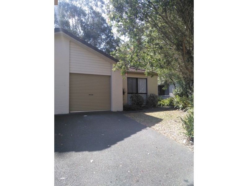 590 Pine Ridge Road, Coombabah QLD 4216