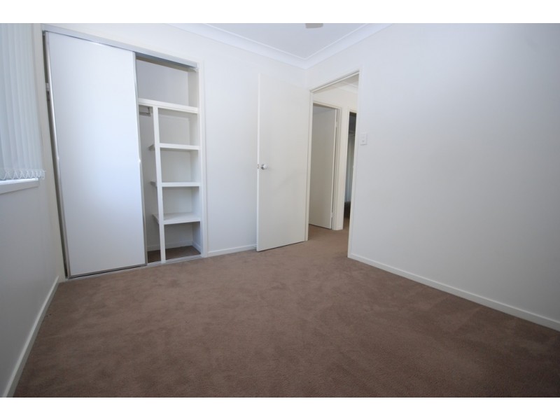 11/16 BLUEBIRD AVENUE, Ellen Grove QLD 4078