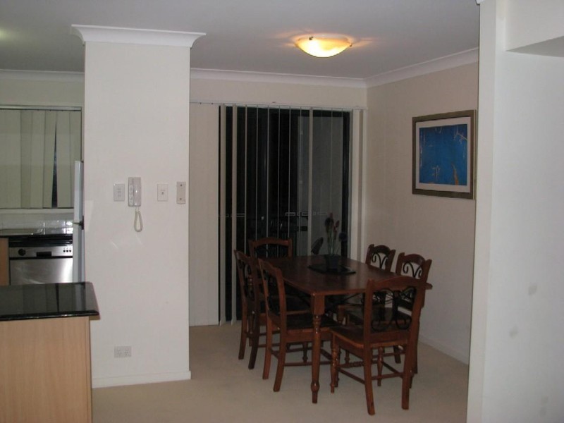 12/18 Geraldton Drive, Varsity Lakes QLD 4227