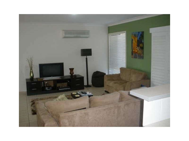 7/5 Central Avenue, Mount Ommaney QLD 4074