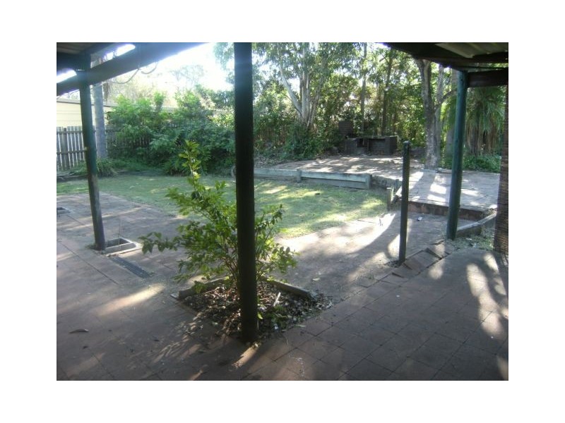 11 Dewar Drive, Loganholme QLD 4129