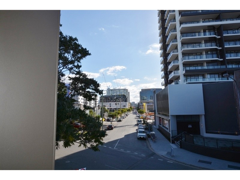 38 Skyring Terrace, Teneriffe QLD 4005