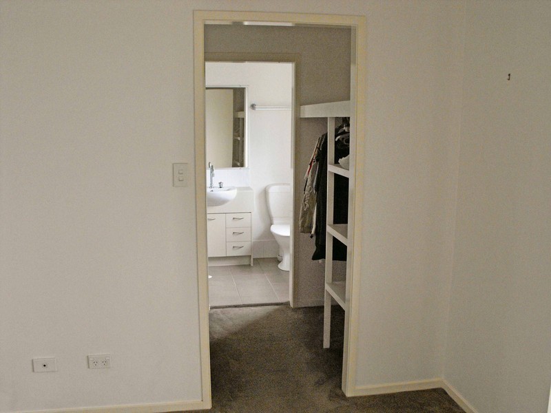 Meadowbrook QLD 4131