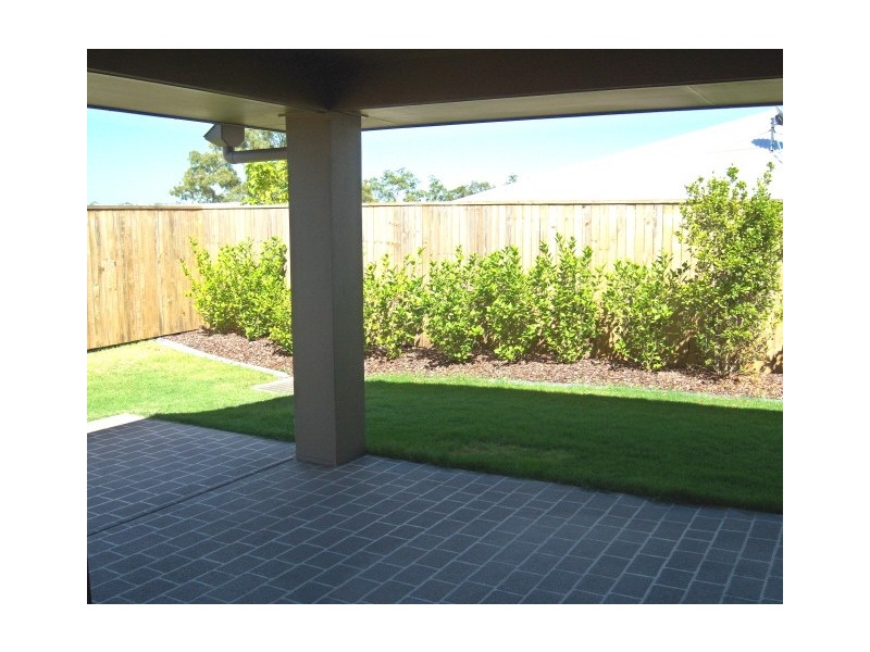 3 Lachlan Drive, Wakerley QLD 4154