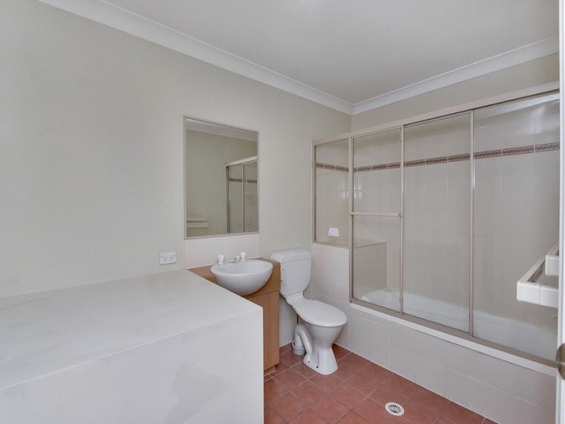 30/250 Sumners Road, Riverhills QLD 4074