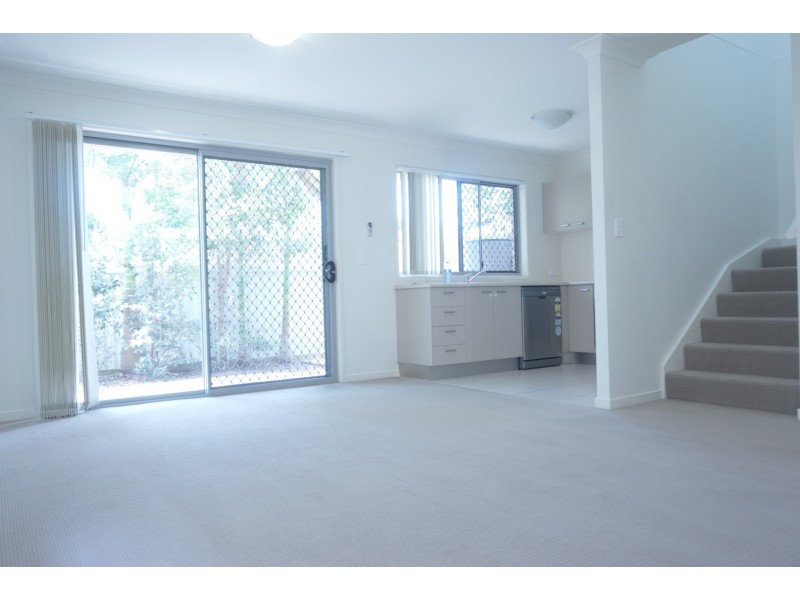 2/149 Duffield Road, Kallangur QLD 4503