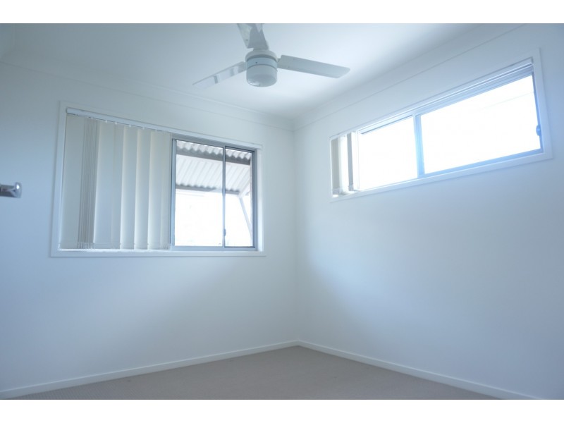 2/149 Duffield Road, Kallangur QLD 4503