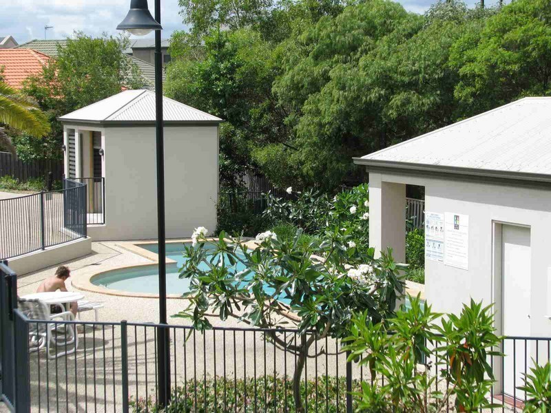 11/18 Geraldton drive, Varsity Lakes QLD 4227