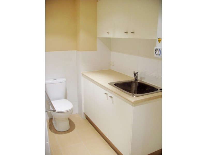 6/24-26 Parker Street, Labrador QLD 4215