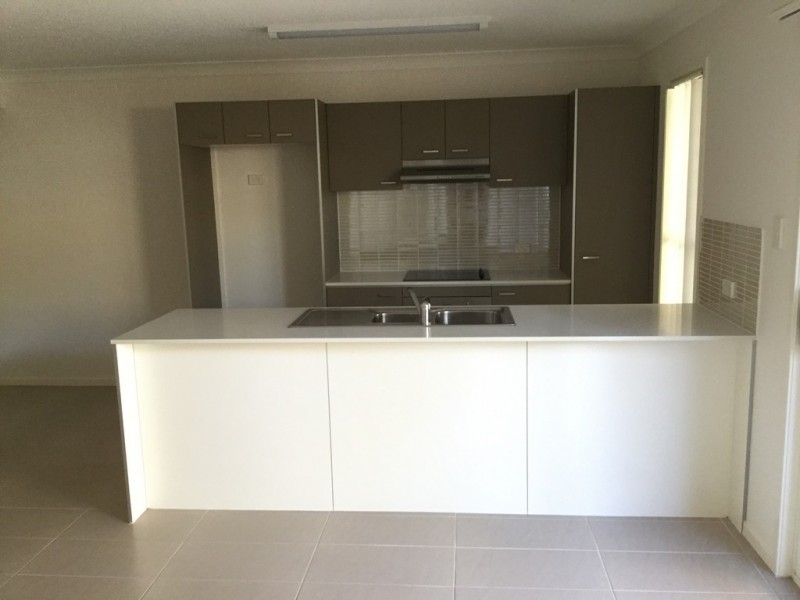 14/75 Gordon Rd, Redland Bay QLD 4165