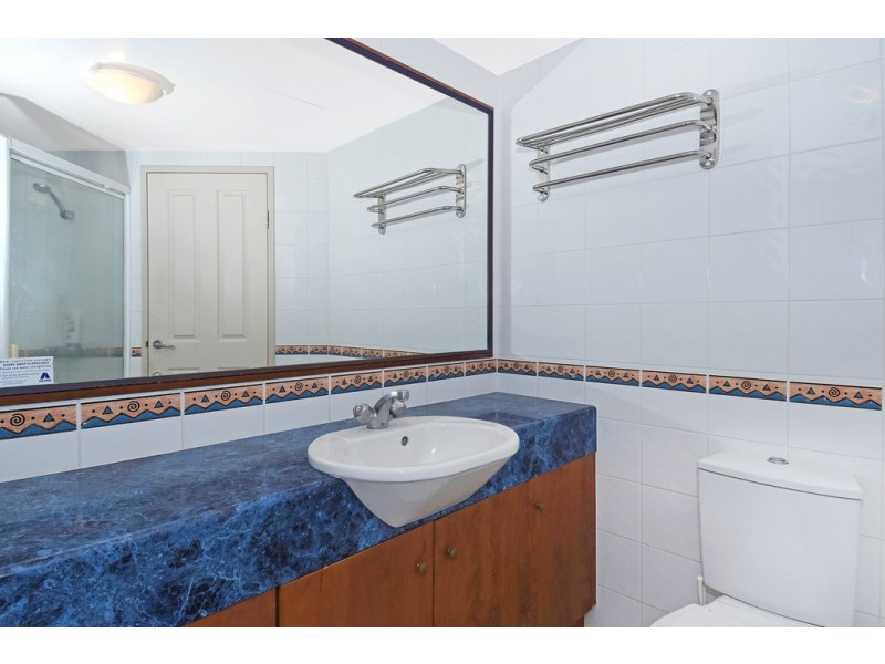 307/182 Marine Parade, Labrador QLD 4215