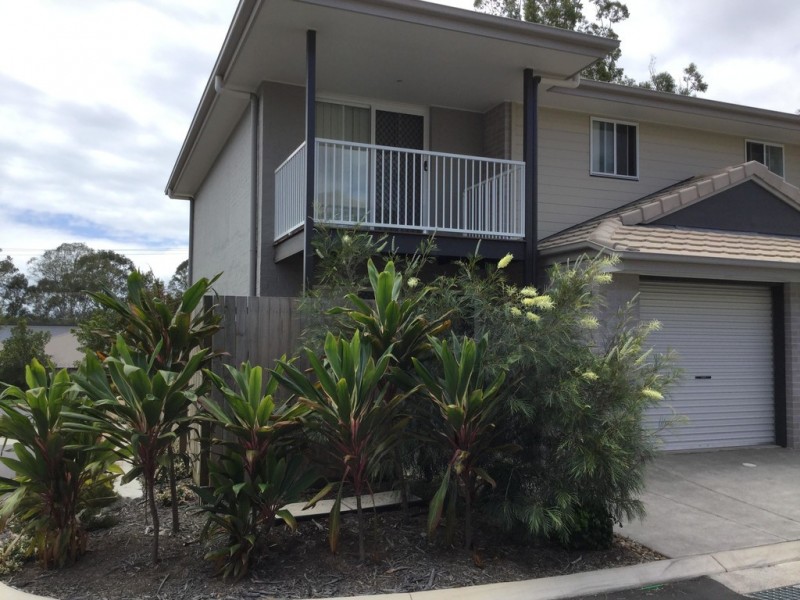 1/75 Gordon Rd, Redland Bay QLD 4165